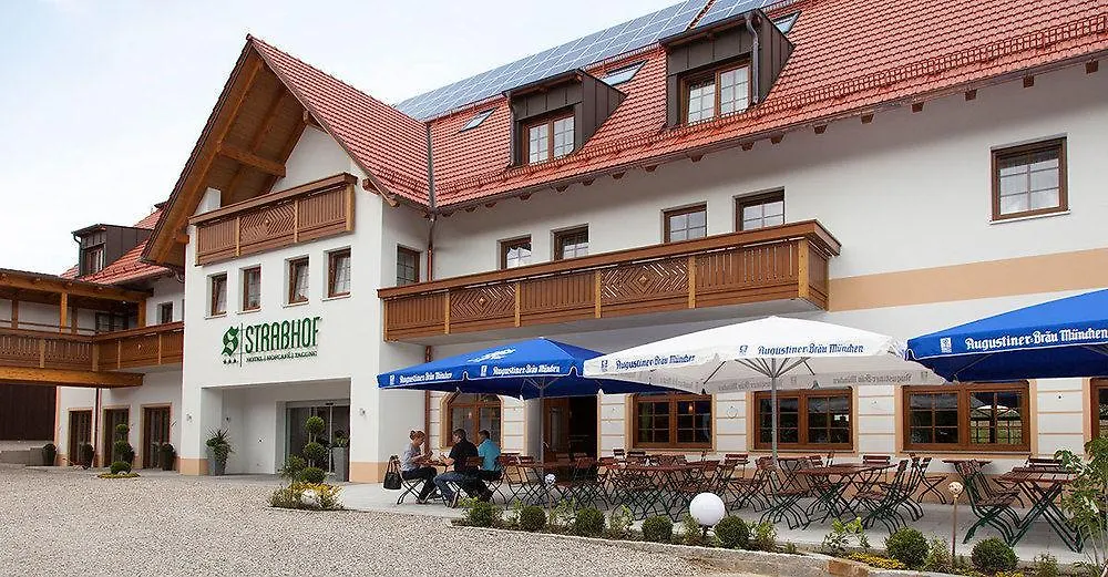Hotel Strasshof Pfaffenhofen an der Ilm 3*,